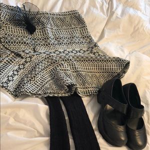 Princess vera wang aztec print mini skirt